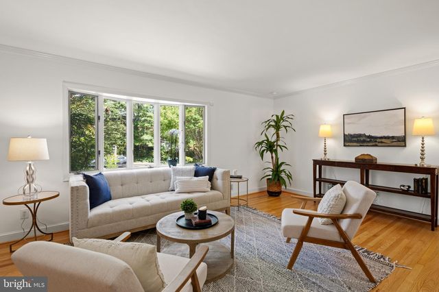 4702 ESSEX AVE, Chevy Chase, MD 20815