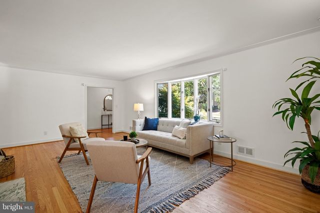 4702 ESSEX AVE, Chevy Chase, MD 20815