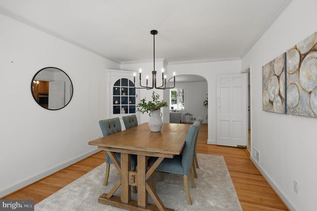 4702 ESSEX AVE, Chevy Chase, MD 20815