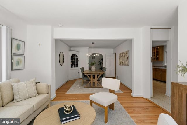 4702 ESSEX AVE, Chevy Chase, MD 20815