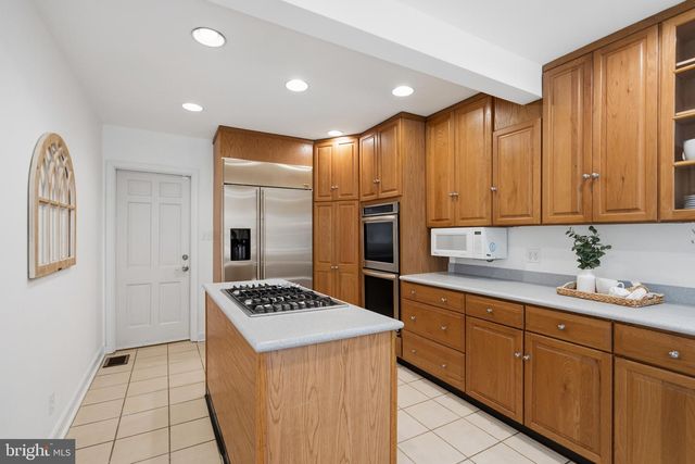 4702 ESSEX AVE, Chevy Chase, MD 20815