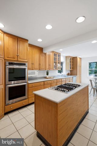4702 ESSEX AVE, Chevy Chase, MD 20815