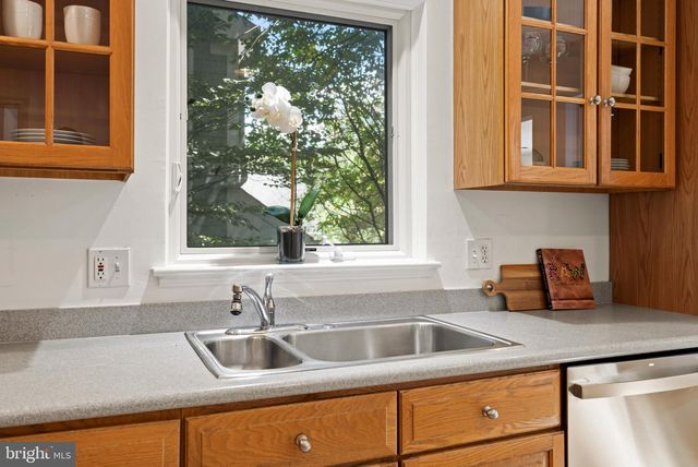 4702 ESSEX AVE, Chevy Chase, MD 20815