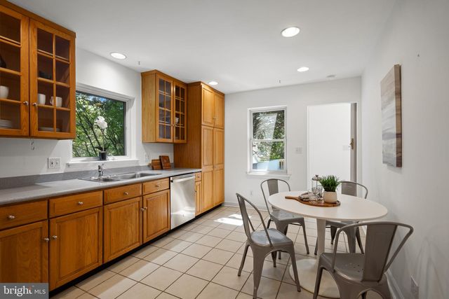 4702 ESSEX AVE, Chevy Chase, MD 20815