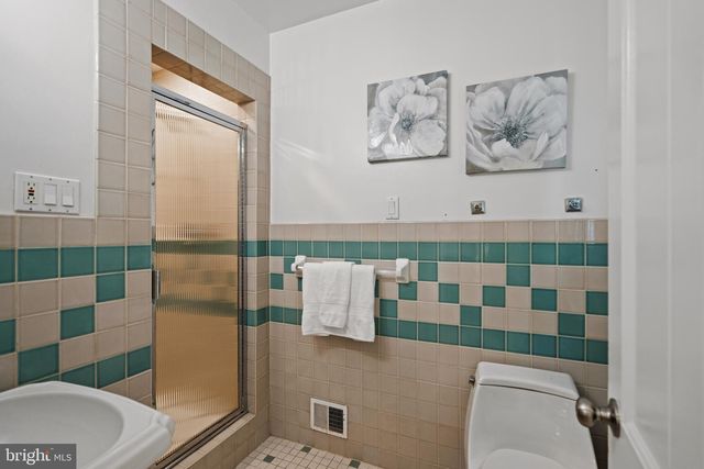 4702 ESSEX AVE, Chevy Chase, MD 20815