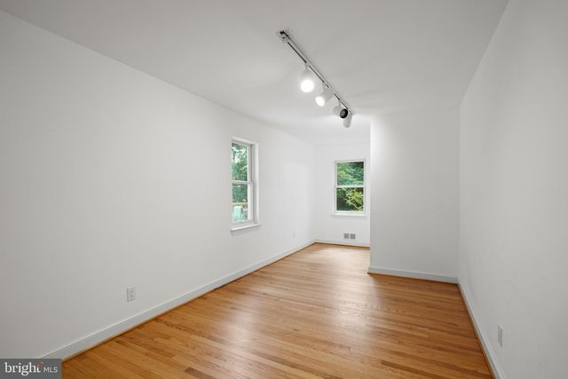 4702 ESSEX AVE, Chevy Chase, MD 20815
