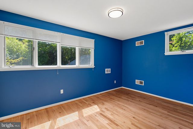 4702 ESSEX AVE, Chevy Chase, MD 20815