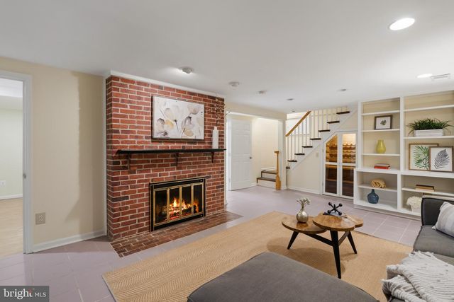 4702 ESSEX AVE, Chevy Chase, MD 20815