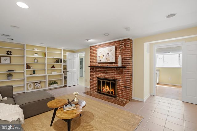4702 ESSEX AVE, Chevy Chase, MD 20815