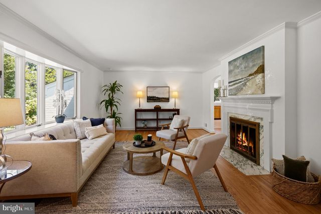 4702 ESSEX AVE, Chevy Chase, MD 20815