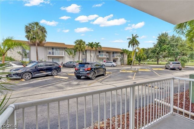 1830 Maravilla AVE 401, Fort Myers, FL 33901