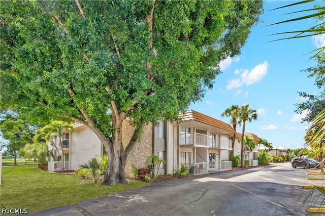1830 Maravilla AVE 401, Fort Myers, FL 33901