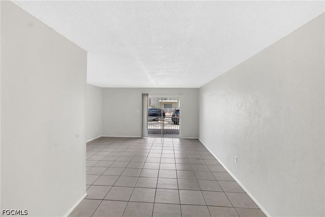1830 Maravilla AVE 401, Fort Myers, FL 33901