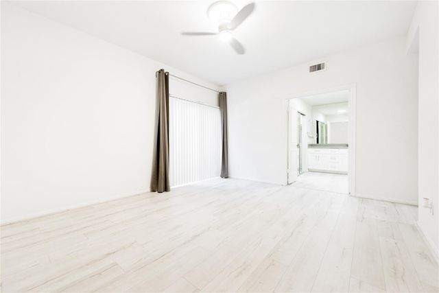 11711 Memorial Drive 129, Houston, TX 77024