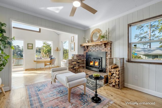 18835 Star Hill Lane, Tallahassee, FL 32310