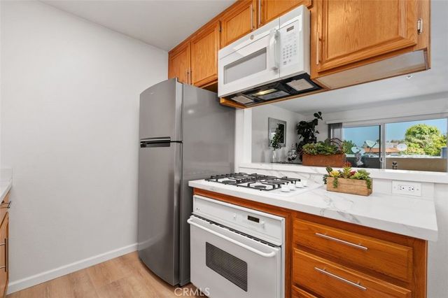 4501 Cedros Avenue 338, Sherman Oaks, CA 91403