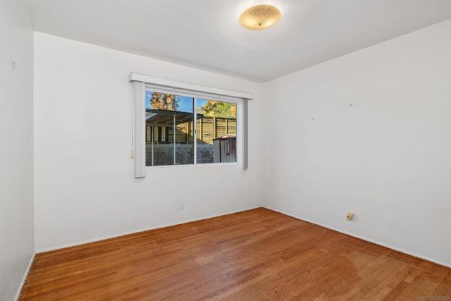 5111 WINDSOR DR, San Diego, CA 92109