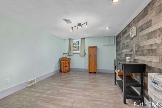 4676 Meleana Court SW, Wyoming, MI 49519