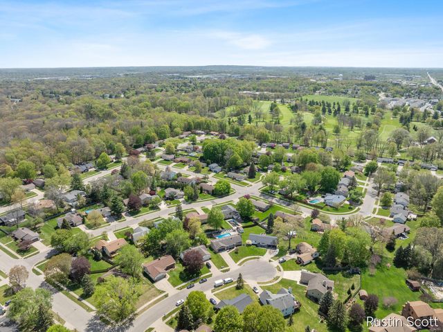 4676 Meleana Court SW, Wyoming, MI 49519