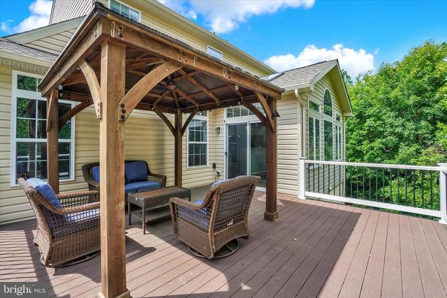 3553 HARDWOOD TER, Spring Grove, PA 17362
