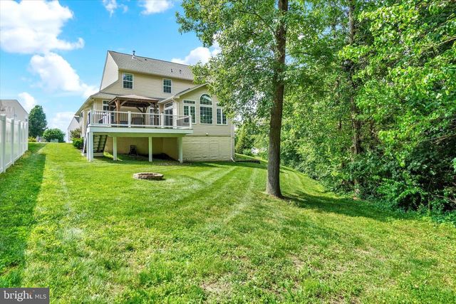 3553 HARDWOOD TER, Spring Grove, PA 17362
