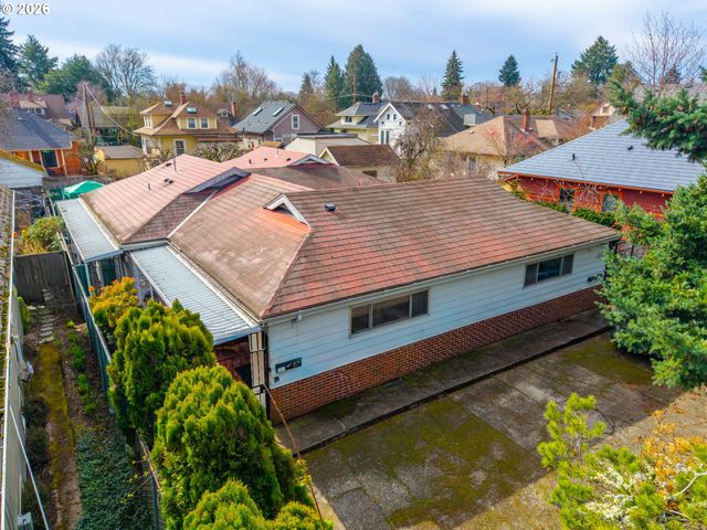 3272 Se SALMON St, Portland, OR 97214