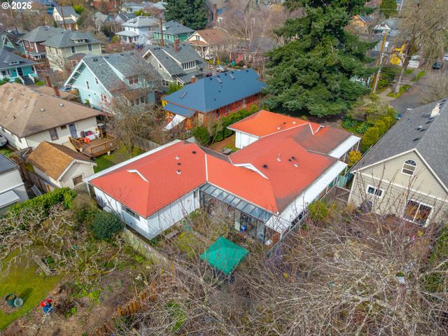 3272 Se SALMON St, Portland, OR 97214