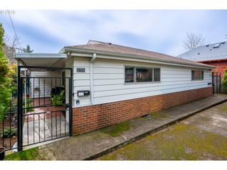 3272 Se SALMON St, Portland, OR 97214