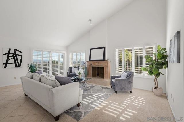 6393 Cardeno Dr., La Jolla, CA 92037