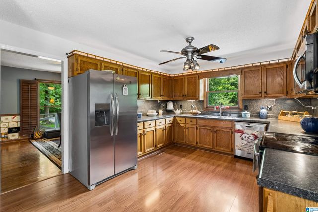 257 CHIMNEY ROCK ROAD, Leeds, AL 35094