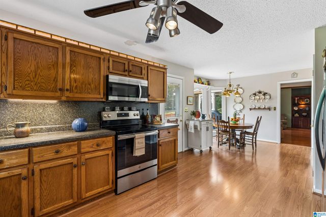 257 CHIMNEY ROCK ROAD, Leeds, AL 35094