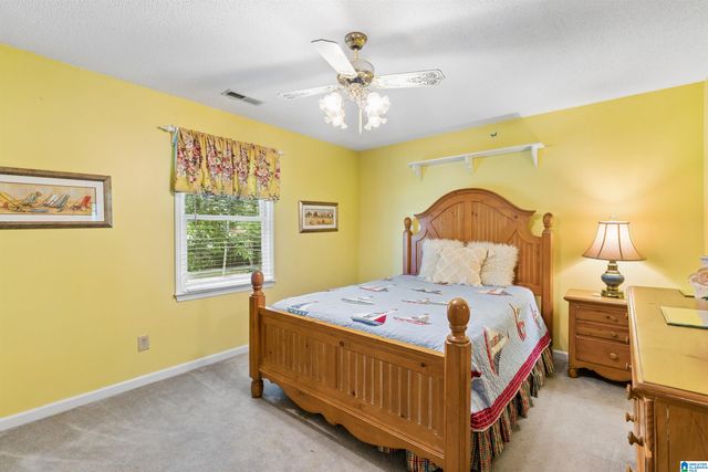 257 CHIMNEY ROCK ROAD, Leeds, AL 35094