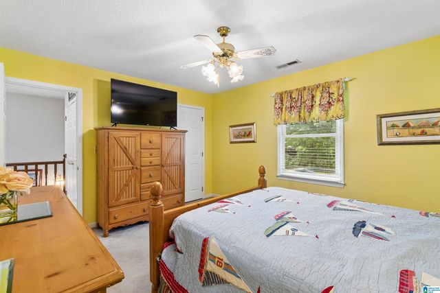 257 CHIMNEY ROCK ROAD, Leeds, AL 35094