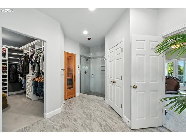 442 VARSITY Rd, Kalama, WA 98625