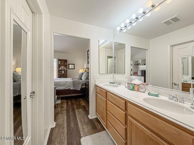 2037 Freesia Avenue, Simi Valley, CA 93063