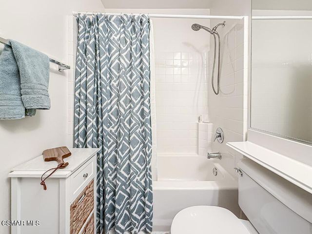 2037 Freesia Avenue, Simi Valley, CA 93063