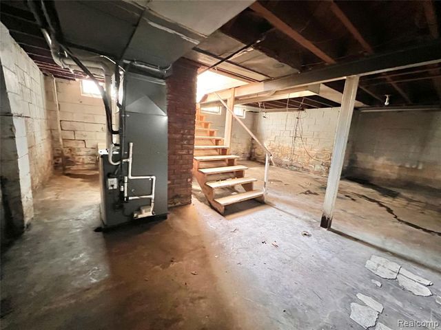 2690 Ellwood Avenue, Berkley, MI 48072