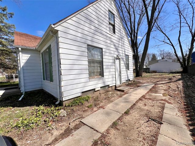 2690 Ellwood Avenue, Berkley, MI 48072