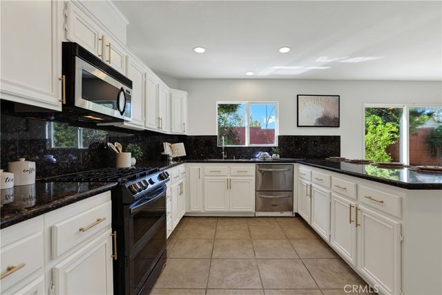 5137 Mendip, Oceanside, CA 92057