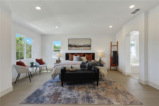 5137 Mendip, Oceanside, CA 92057