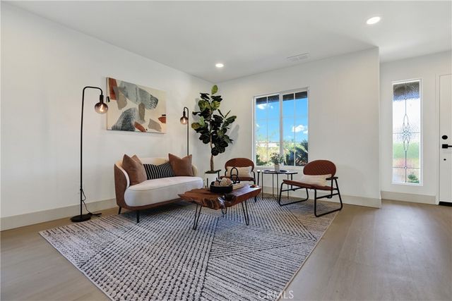 5137 Mendip, Oceanside, CA 92057