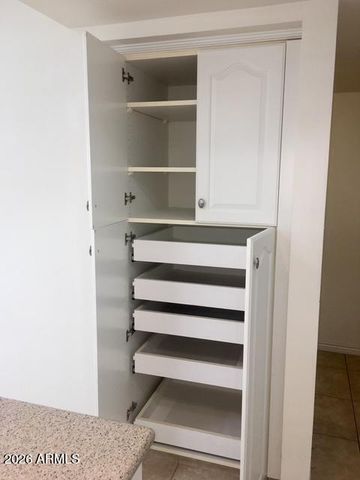 5326 N LAS CASITAS Place, Phoenix, AZ 85016