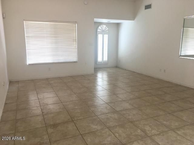 5326 N LAS CASITAS Place, Phoenix, AZ 85016