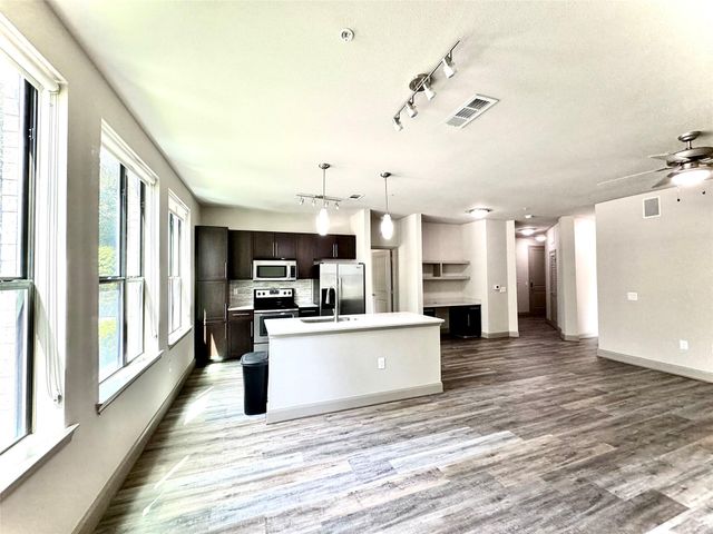 3788 Richmond Avenue 1233, Houston, TX 77046