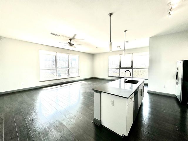 3788 Richmond Avenue 1233, Houston, TX 77046