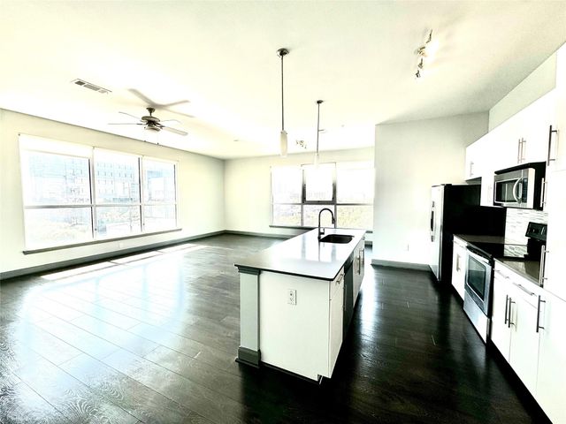 3788 Richmond Avenue 1233, Houston, TX 77046