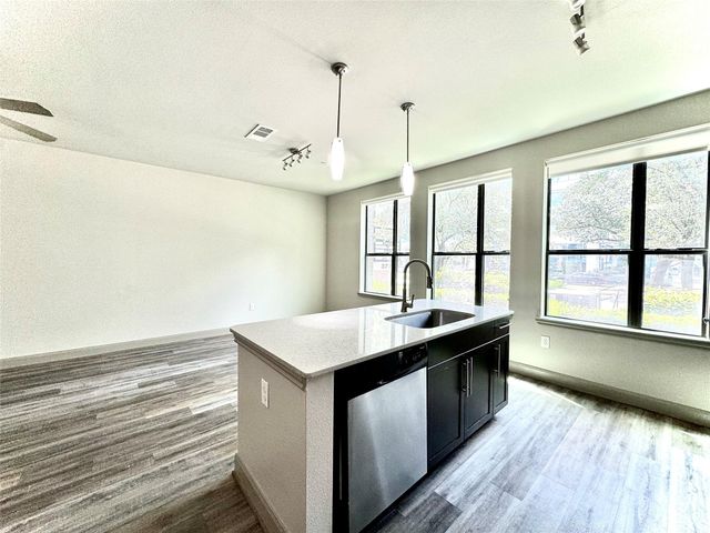 3788 Richmond Avenue 1233, Houston, TX 77046