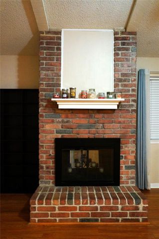 718 Silverpines Road, Houston, TX 77062