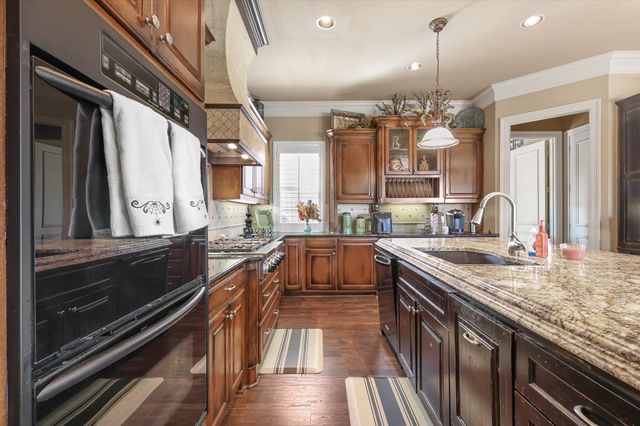 2021 Kings Pass, Heath, TX 75032