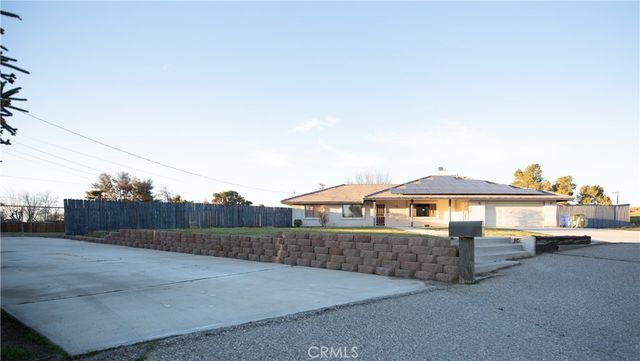 15150 Riverside, Apple Valley, CA 92307
